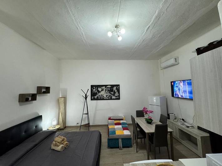 Gîte pour 3 personnes, avec vue et balcon à Sassari - 3