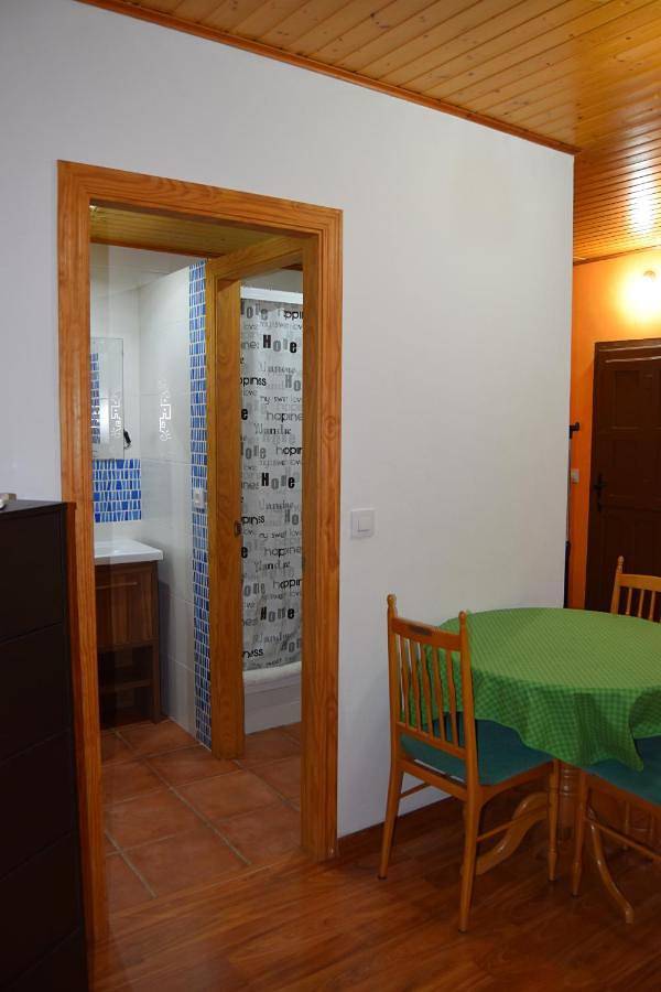 Apartamento de vacaciones para 3 personas, con terraza y jardín en Provincia de Teruel - 2