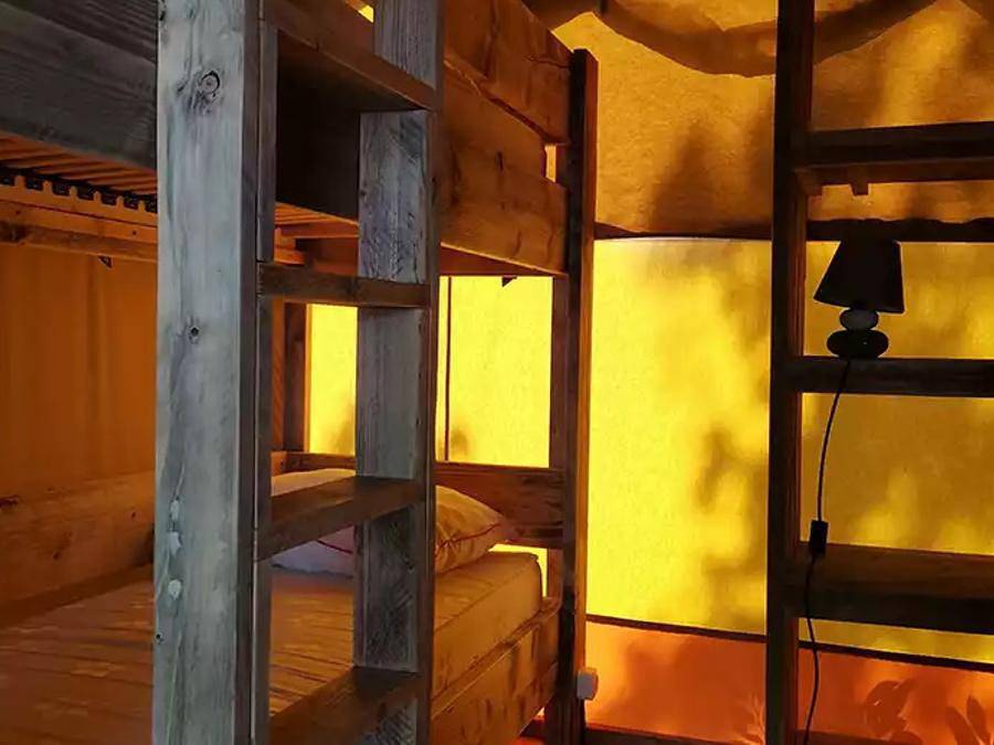 Flower Camping Jas du Moine - Safarizelt 4 personen - Safari Standard 25m²(ohne Sanitäranlagen) in Salignac, Forcalquier und Umgebung