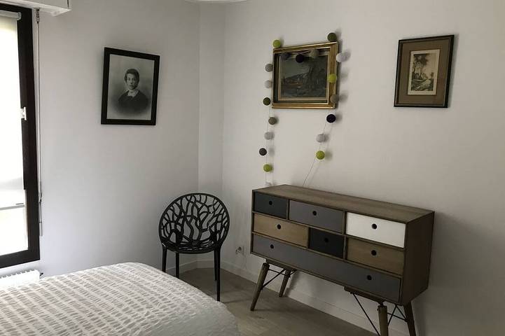 Appartement entier, Evian Centre Ville - Vue Lac in Évian-les-Bains, Région de Thonon-les-Bains