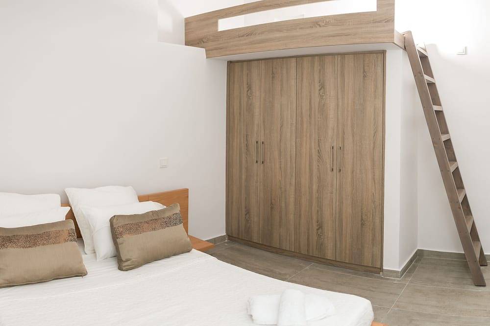 Minimaler Wohnsitz in Strandnähe in Loutraki-Perachora, Korinthia