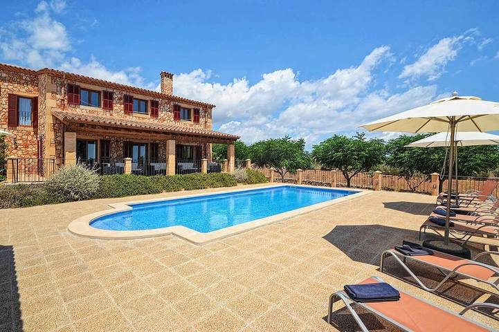 Finca für 10 Personen, mit Garten in Biniagual