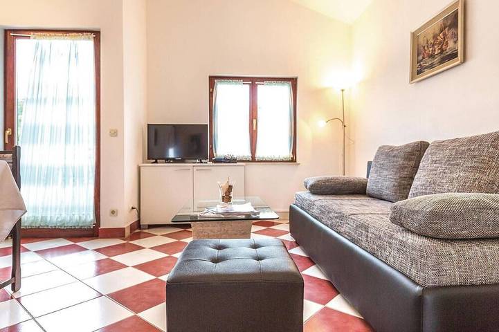 Schönes Haus in Katuni in Dalmatinisches Zagora