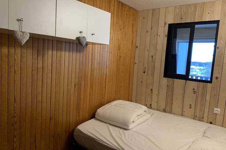 Appartement de vacances pour 6 personnes, avec balcon et piscine à Les Rousses