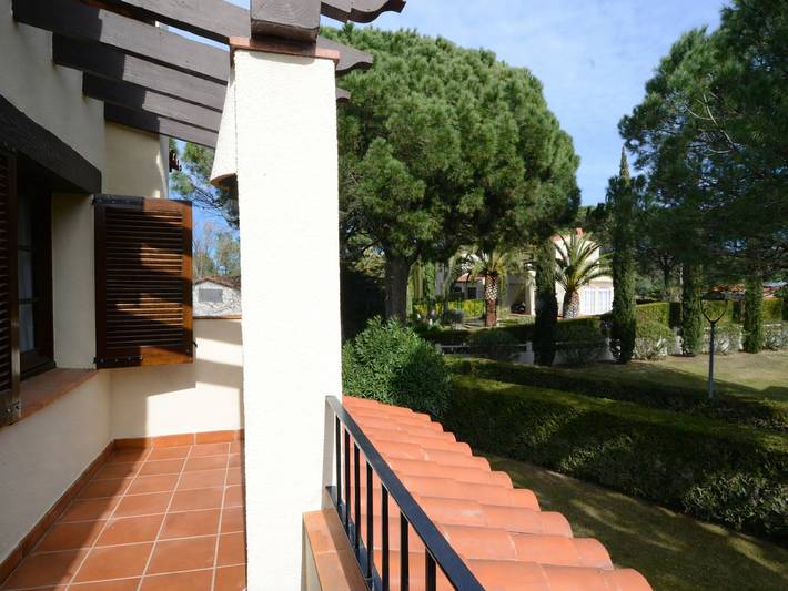 Casa de vacaciones para 6 personas, con piscina y jardín en Playa de Pals