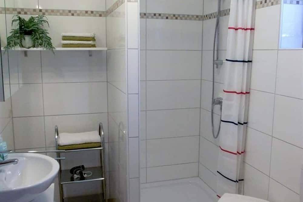 Ganze Wohnung, Ferienwohnung Klemm - 2-Bettwohnung mit Balkon in Burg Eltz, Burgen (Mosel)
