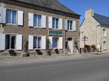 Chambre d’hôte pour 4 personnes, avec jardin et vue à Saint-Floxel