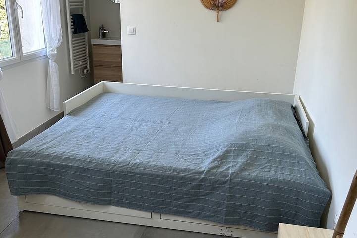 New house with swimming pool and large outdoor terrace. in Vence, Mediterranean Coast (France)