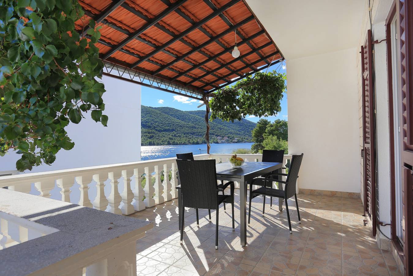 Entire apartment, Two bedroom apartment near beach Grebaštica, Šibenik A-471-a in Grebastica, Šibenik-Knin