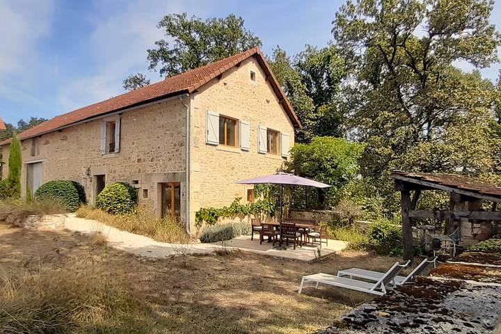 Gîte pour 6 personnes, avec piscine