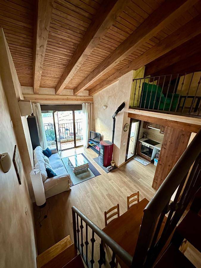 Gîte pour 4 personnes, avec Balcon et Terrasse ainsi que Jardin et Piscine à Mijares