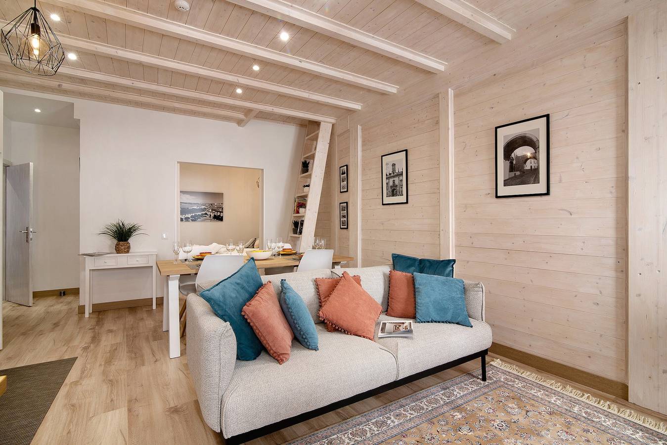 Appartamento intero, Appartamento per vacanze "Casa Na Travessa" con A/C e Wi-Fi in Sé (Faro), Faro Portogallo