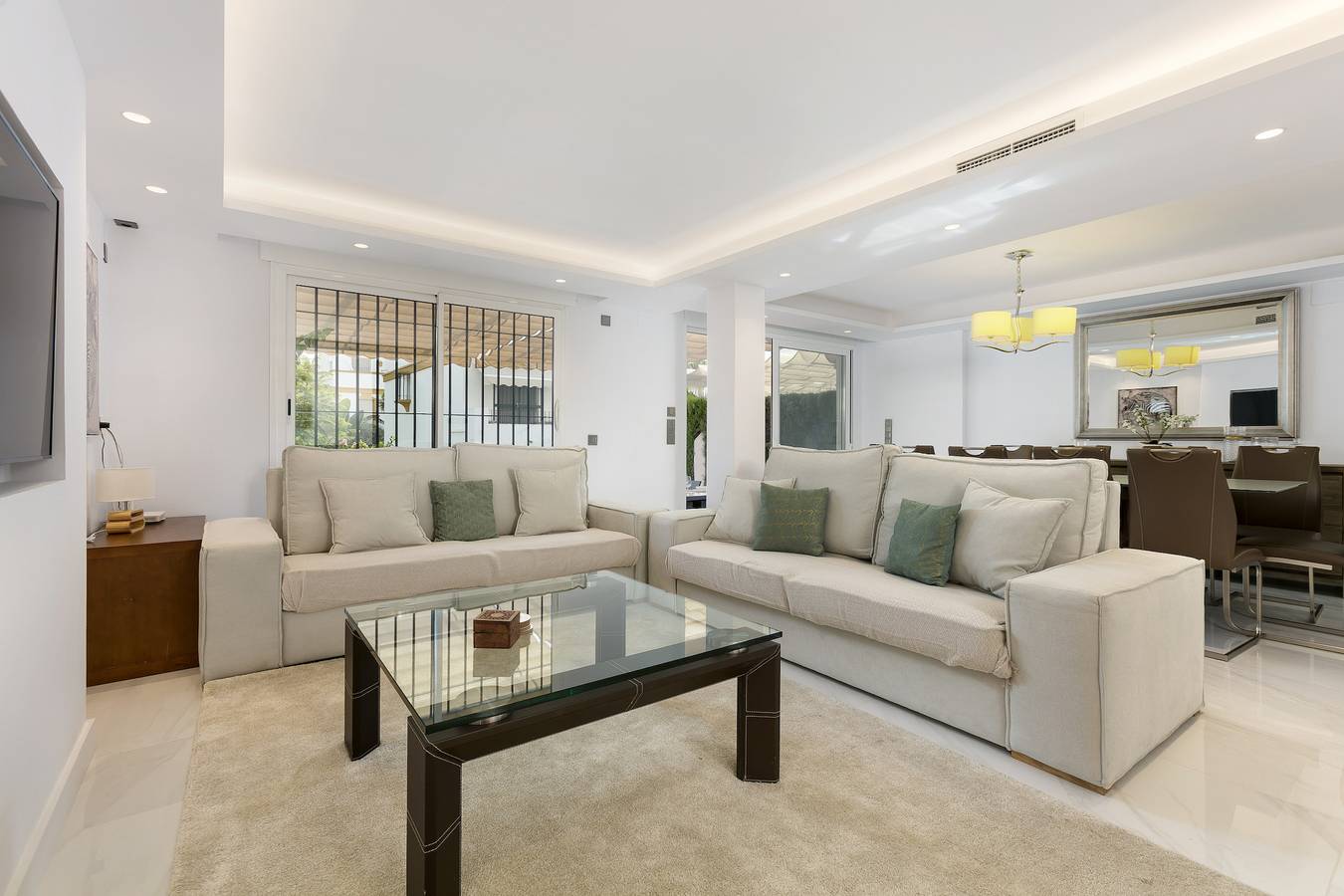 Feriehus for 10 personer med hage in Marbella West, Marbella
