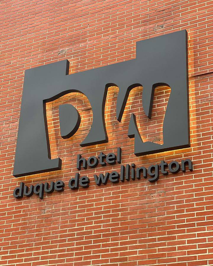 Duque de Wellington in Vitoria-Gasteiz, Chaîne Cantabrique