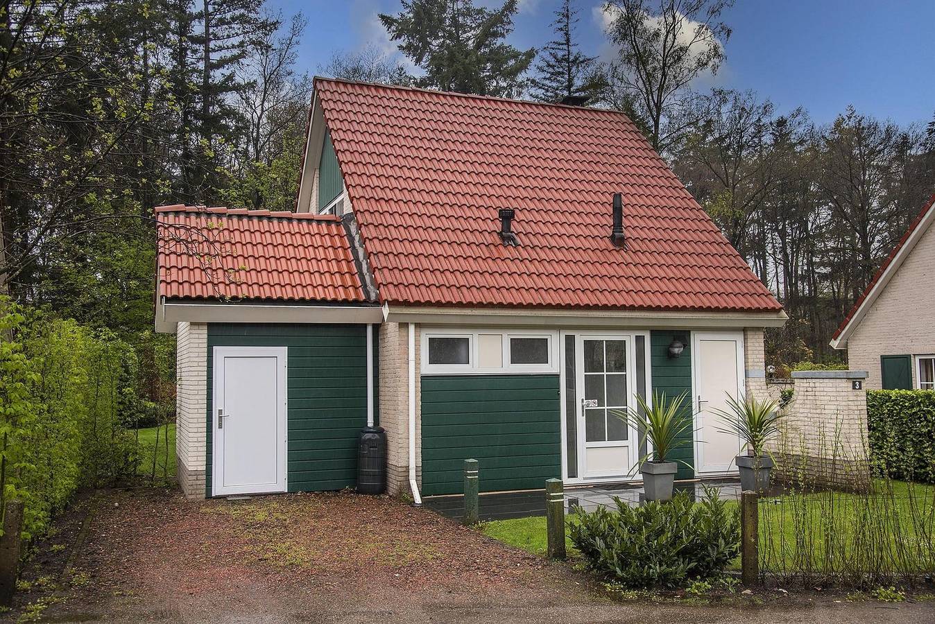 Vakantiepark Hellendoorn — Bungalow - 5 Personen  in Hellendoorn, Sallandse Heuvelrug