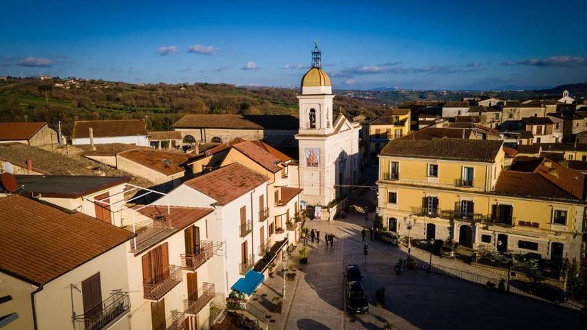Location de vacances pour 6 personnes, avec balcon et vue à Pietrelcina - 3