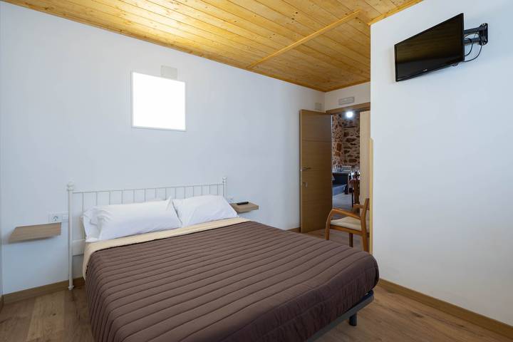 Apartamento entero, Apartamento 'Baloco' con Piscina Compartida, Terraza Compartida y Wi-Fi in Monforte de Lemos, Reserva da Biosfera Ribeira Sacra e Serras do Oribio e Courel