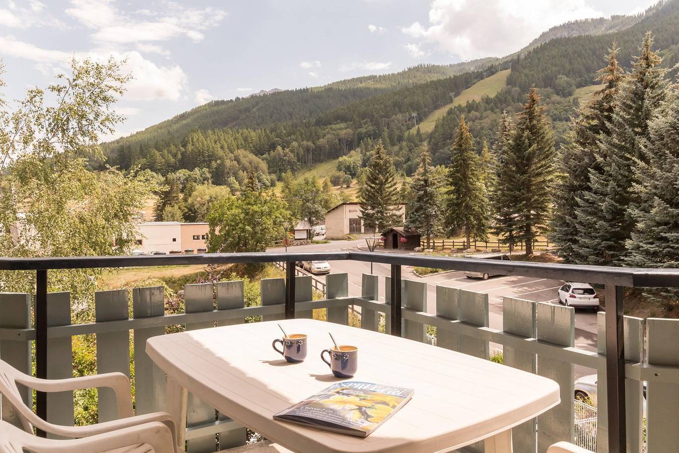 Apartamento entero, Résidence Chardons Bleus - Apartamento 3 piezas para 6 personas (303) in La Salle les Alpes, Serre Chevalier
