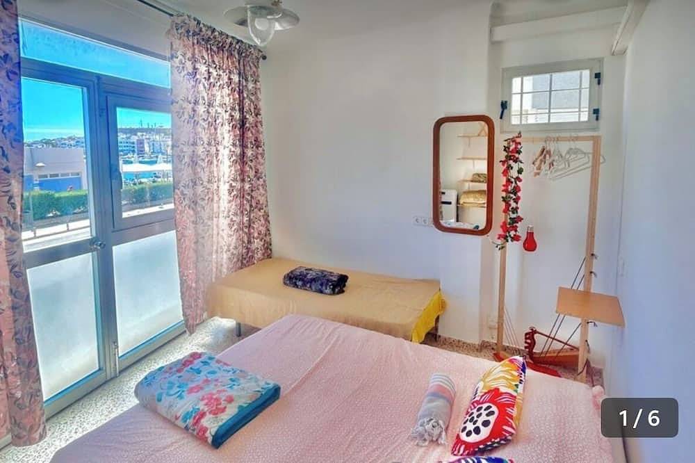 Ganze Wohnung, Room with amazing port view in Ibiza town in Dalt Vila, Ibiza Stadt