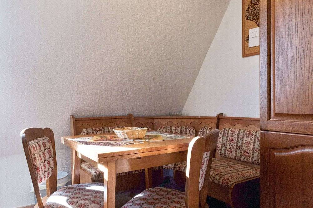 Ganze Wohnung, Dachwohnung in Ballenstedt am Schloss in Ballenstedt, Harzvorland