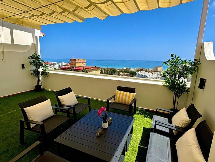 Vakantiehuis voor 8 personen, with uitzicht and tuin as well as zwembad in Torremolinos