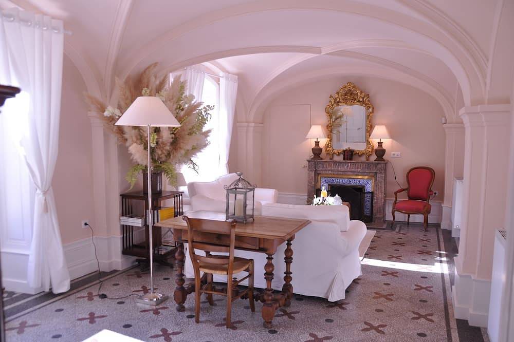 The Fruitier, charming  & elegant holiday home, 6 p., at gates of Provence in Divajeu, Die region