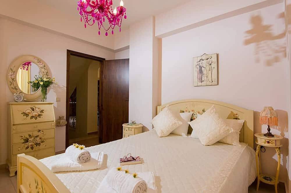 Νikolaos Villa with Private Pool, Playground & Bbq in Rethymno und Umgebung