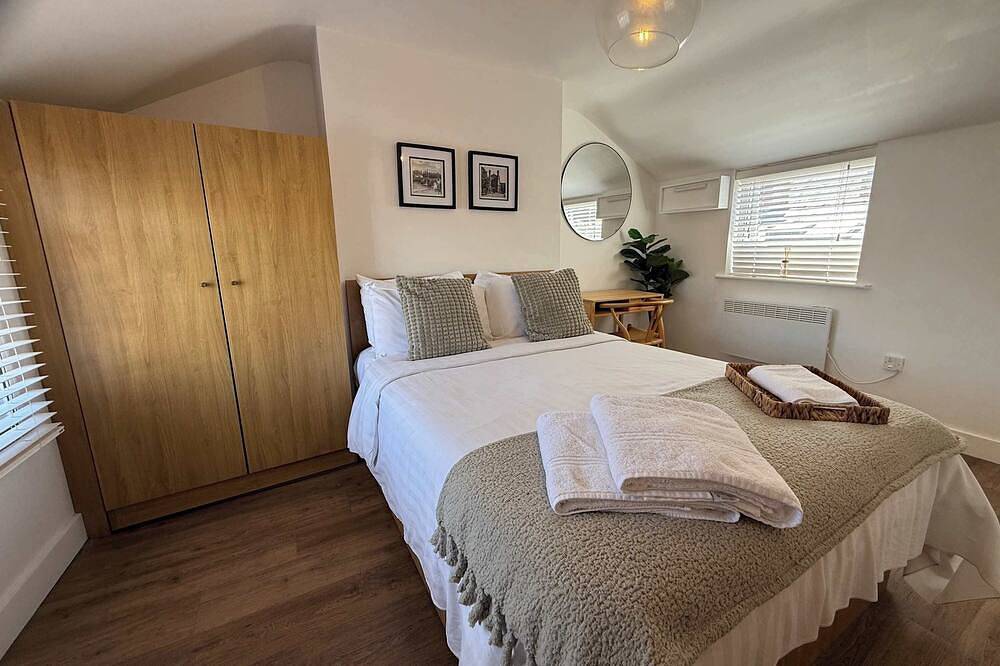 Entire apartment, Beautiful Cuppin Street Two Bed Apartment in Chester, Cheshire West and Chester