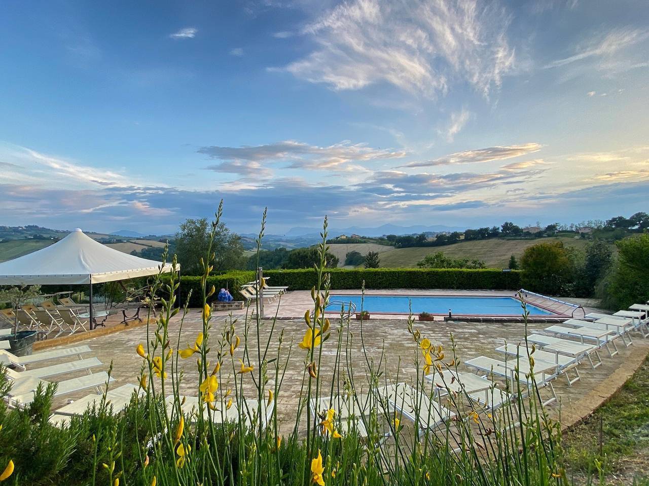 Villa 'Tenuta Pomegranade' con piscina privata, Wi-Fi e aria condizionata in Ponzano di Fermo, Provincia di Fermo