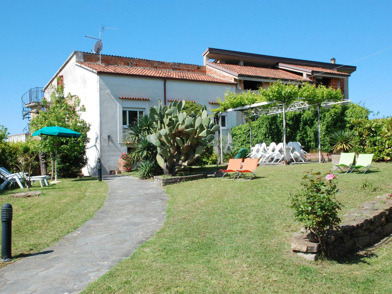 Villa en Velia cerca de ruinas y playa in Ascea, Cilento Coast