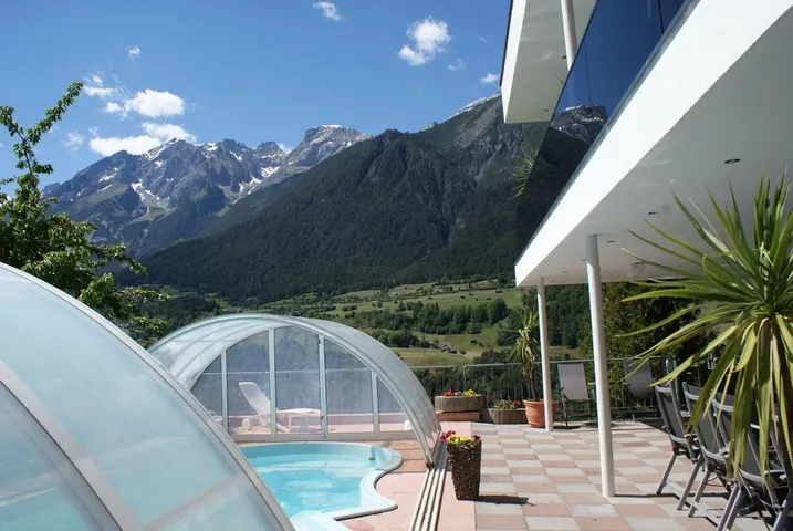 Casa de vacaciones para 12 personas, con vistas y sauna además de jardín y piscina, Se admiten mascotas - 1