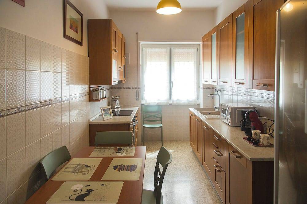 Entire apartment, At Rosanna's home in Tivoli home to two world heritage sites. in Tivoli, Rome Province