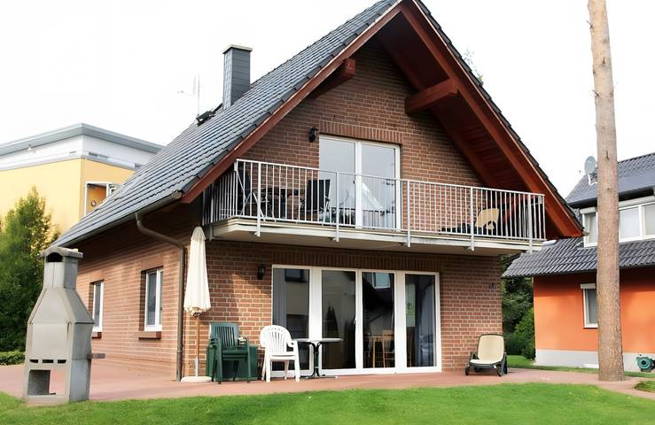 Ferienwohnung für 3 Personen, mit Balkon und Garten, mit Haustier an der Müritz