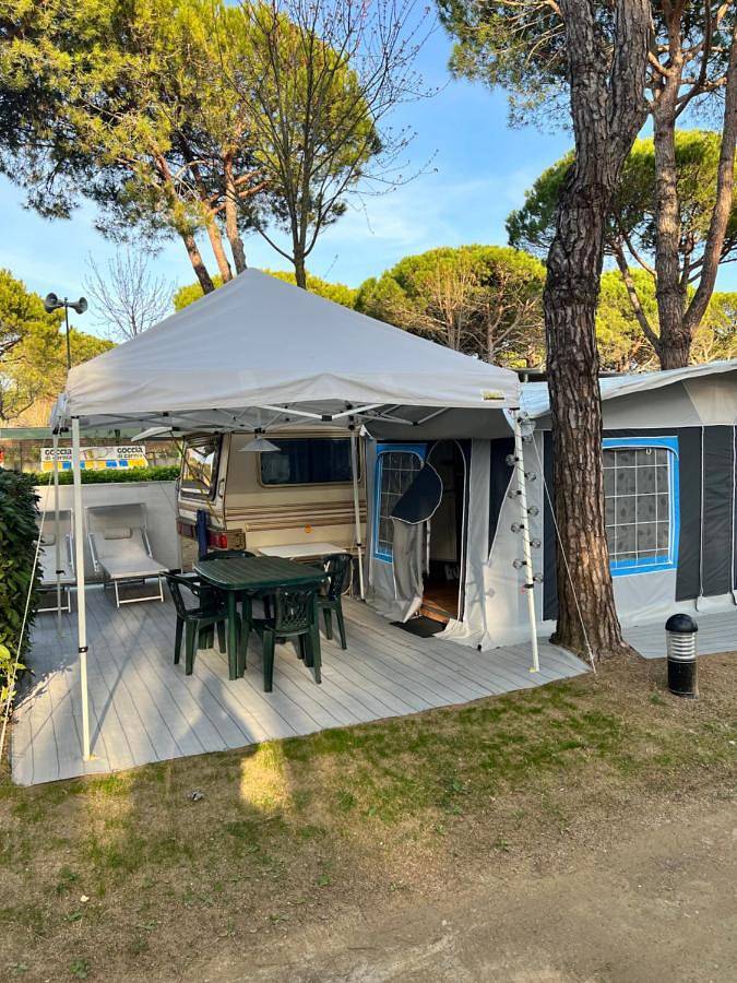 Camping für 4 Personen, mit Sauna und Garten sowie Ausblick und Pool in Cavallino - 2