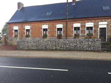Gîte pour 7 personnes, avec jardin et vue, animaux acceptés à Clairfayts
