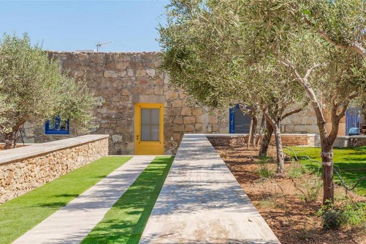 Casa rural para 8 personas, con Terraza además de Jardín y Piscina en Malta