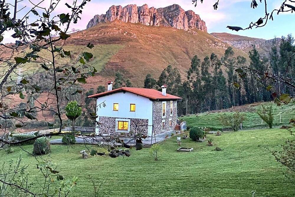 Los Valles: Espectacular cabaña en paraje único in Liérganes, Costa de Cantabria