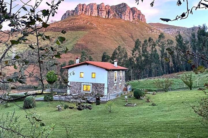Casa de vacaciones para 11 personas, con balcón, Se admiten mascotas - 1