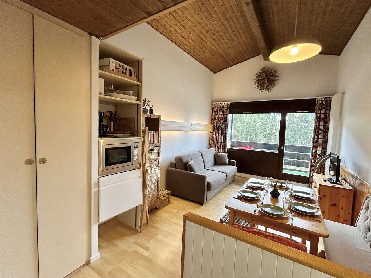 Studio entier, Studio + Alcôve 4 Couchages, Balcon, Parking, Skis - Proche Rochebrune, Megève in Megève, Pays du Mont-Blanc