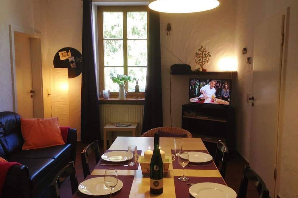 Entire apartment, 4 bed apartment, Apartment 1 - Ferienweingut Dreiherrenmühle in Merl, Zell (Mosel)