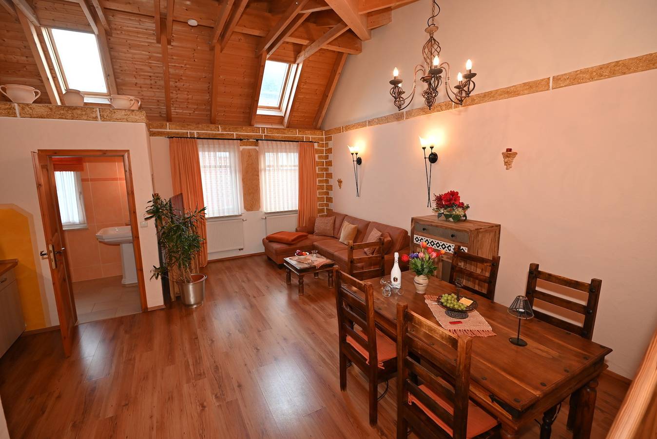Ganze Ferienwohnung, Appartement Sevilla in Warnemünde Strand, Rostock