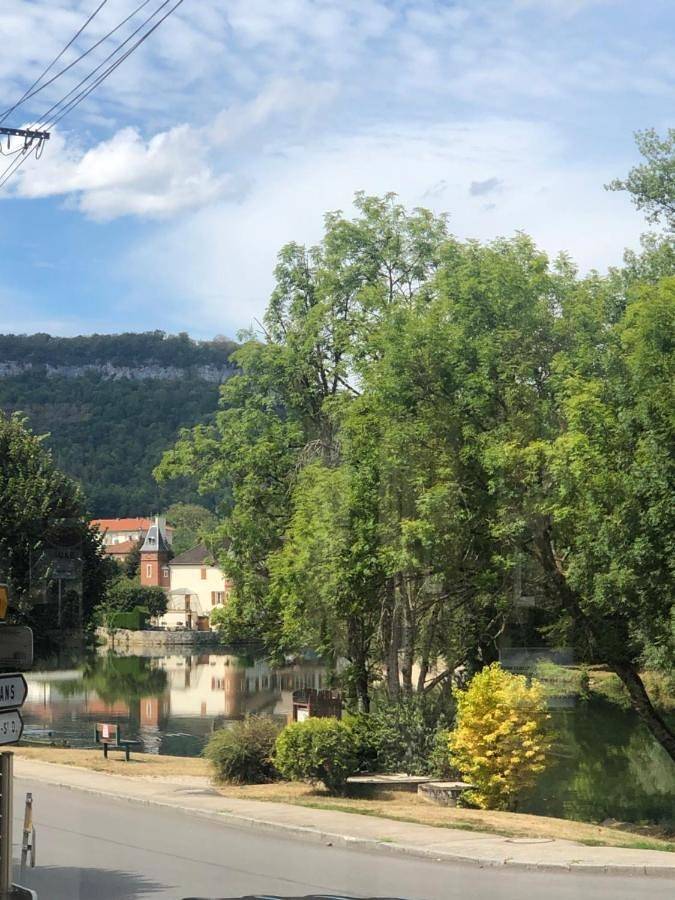 Appartement entier, Le petit champliman in Ornans, Jura Francais