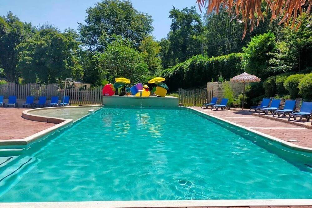 Zecamping 4* familial pataugeoire pet friendly animé in Carennac, Lot