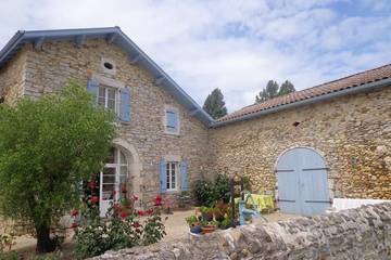 Location de vacances pour 6 personnes, avec jardin à Orthevielle