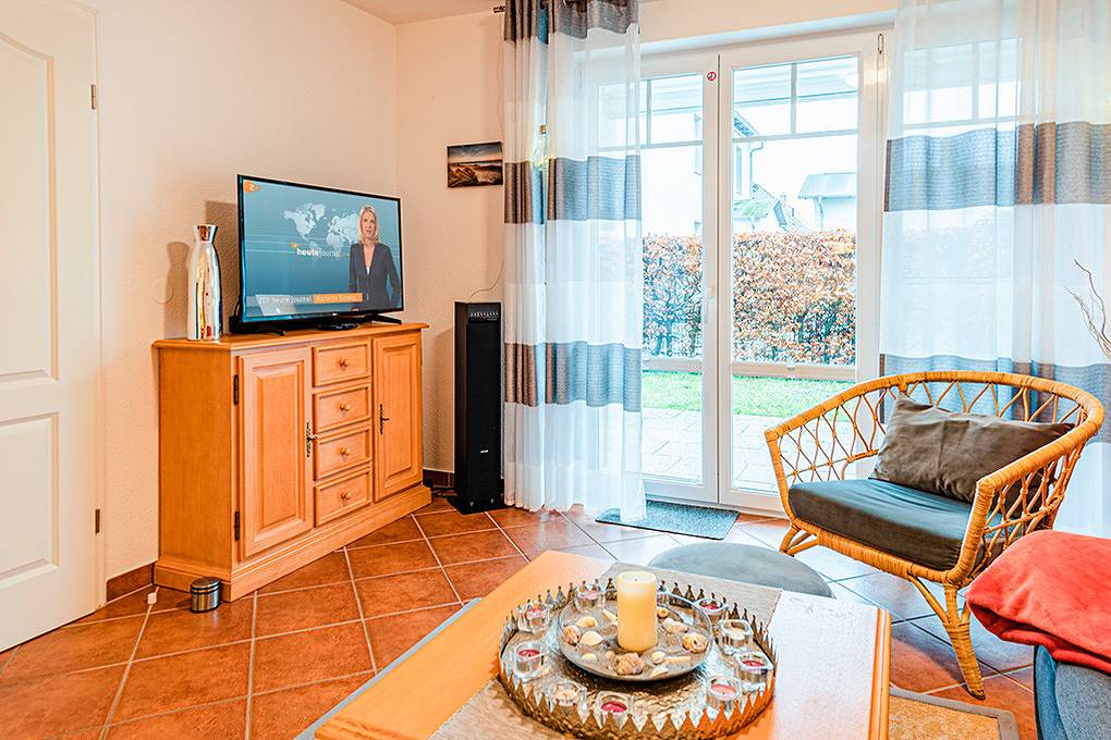 Ganze Ferienwohnung, D 098.012 - Wohnung "Little Hawaii", Fewo 4 in Thiessow, Mönchgut