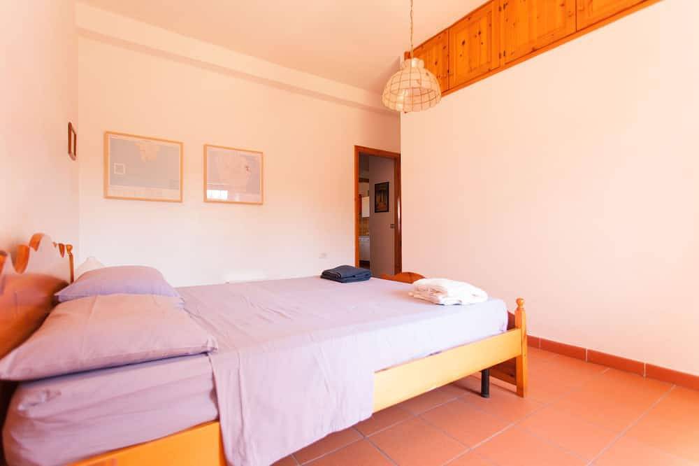 Villa Paolina: piscina privada, gran jardín, patio sombreado in Calasetta, Isla de Sant'Antioco