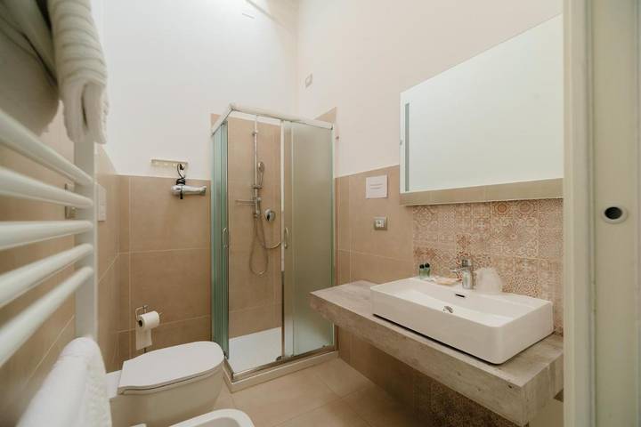 Privatzimmer für 2 Personen, mit Terrasse und Garten sowie Pool und Ausblick in Ancona - 4