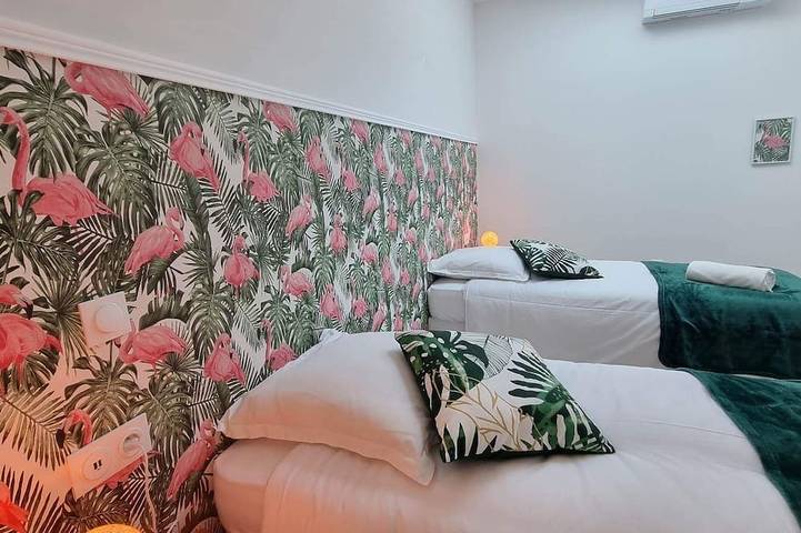 Location de vacances pour 4 personnes, avec jacuzzi ainsi que jardin et terrasse à Arbonne-la-Forêt - 4