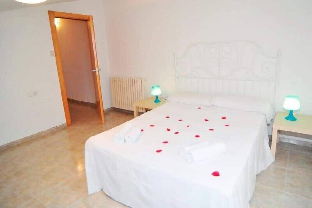 Club Villamar - Gemütliche Villa für 11 Personen,privatem Pool uind Grill, nur 3 Fahrminuten vom ... in Santa Susanna, Costa del Maresme