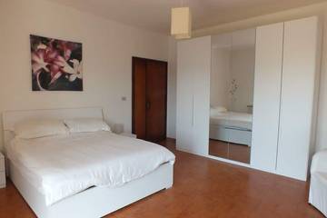 Villa per 16 Persone in Itri, Provincia di Latina, Foto 1